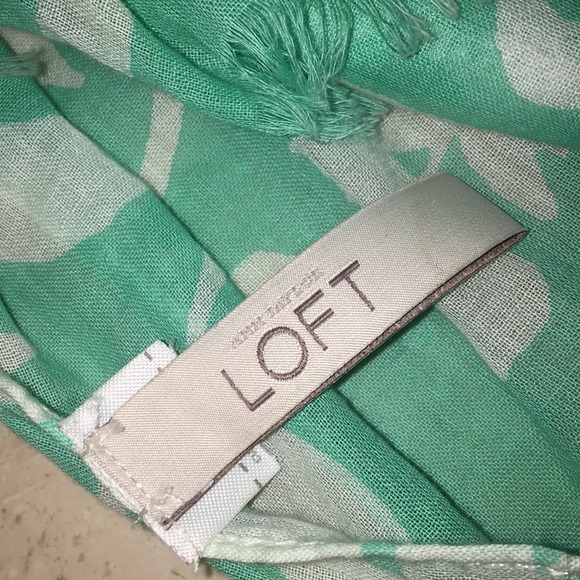 NEVER WORN double pattern LOFT scarf - Picture 4 of 5